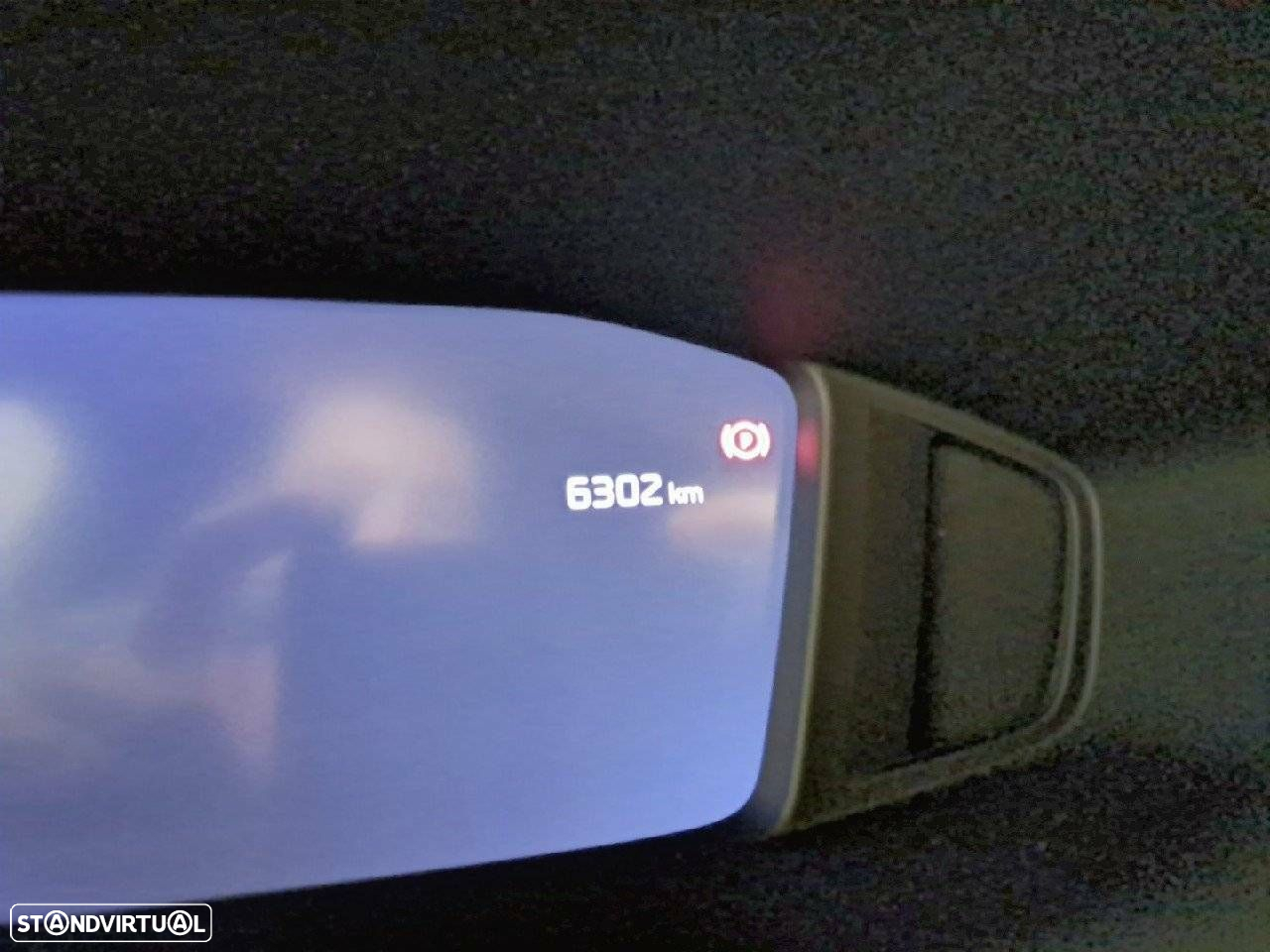 Peugeot 2008 1.2 Hybrid Allure e-DCS6 - 13