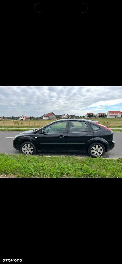 Ford Focus 2.0 16V Sport - 1