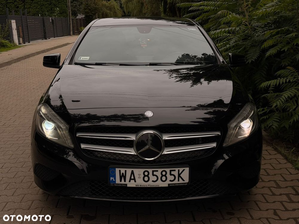 Mercedes-Benz Klasa A 180 7G-DCT - 18