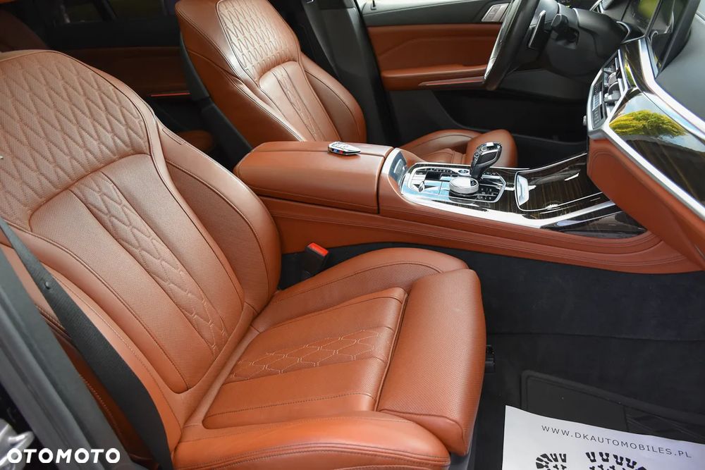 BMW X7 M50i - 26