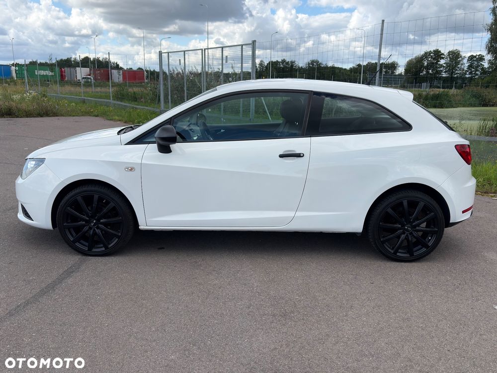 Seat Ibiza SC 1.4 16V Sport - 2