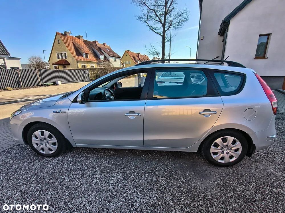 Hyundai i30 1.6 blue Classic - 4