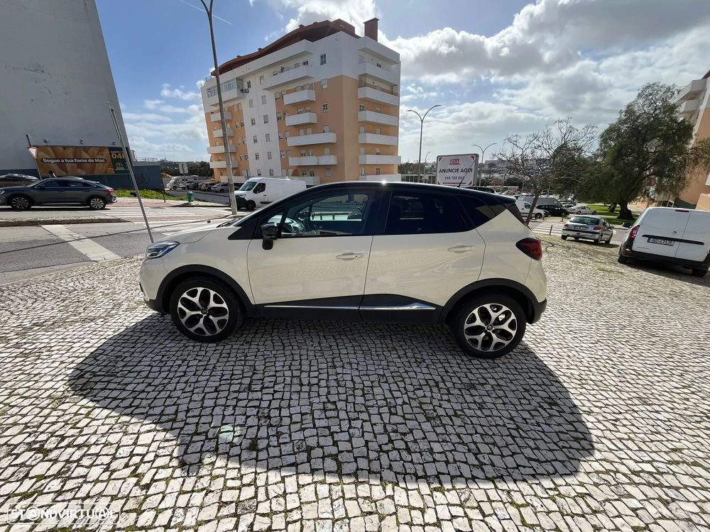 Renault Captur 1.5 dCi Exclusive EDC - 6