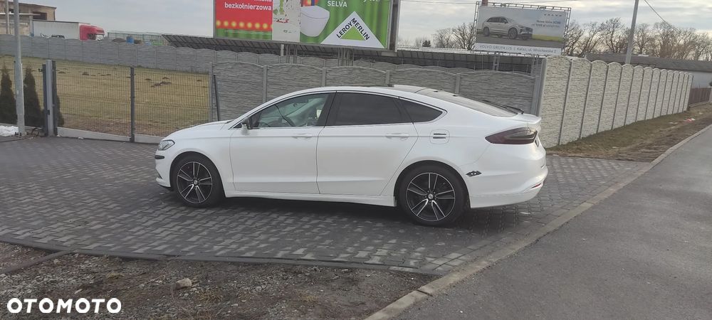 Ford Mondeo 2.0 TDCi STart-Stopp PowerShift-Aut Titanium - 3