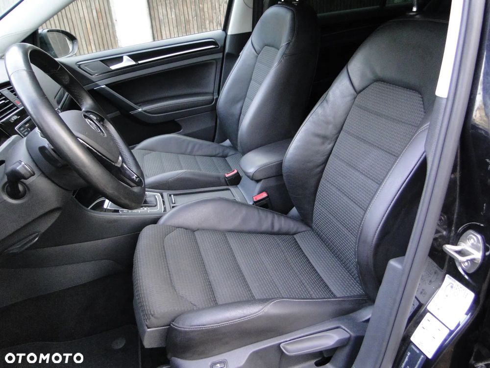 Volkswagen Golf 2.0 TDI SCR DSG R-Line - 15