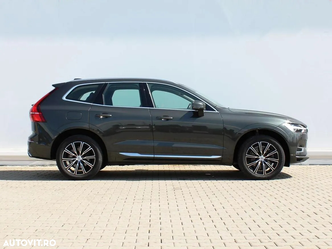 Volvo XC 60 - 6