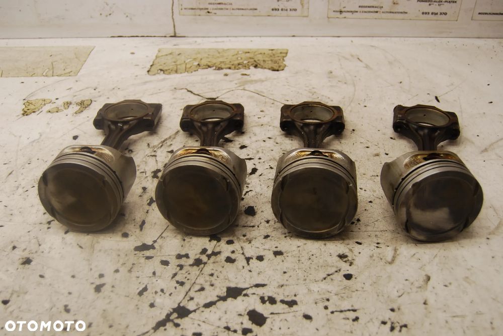 TŁOK KORBOWÓD 032E VW GOLF IV 1.4 16V SEAT SKODA AUDI - 1