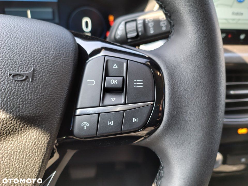 Ford Kuga - 13