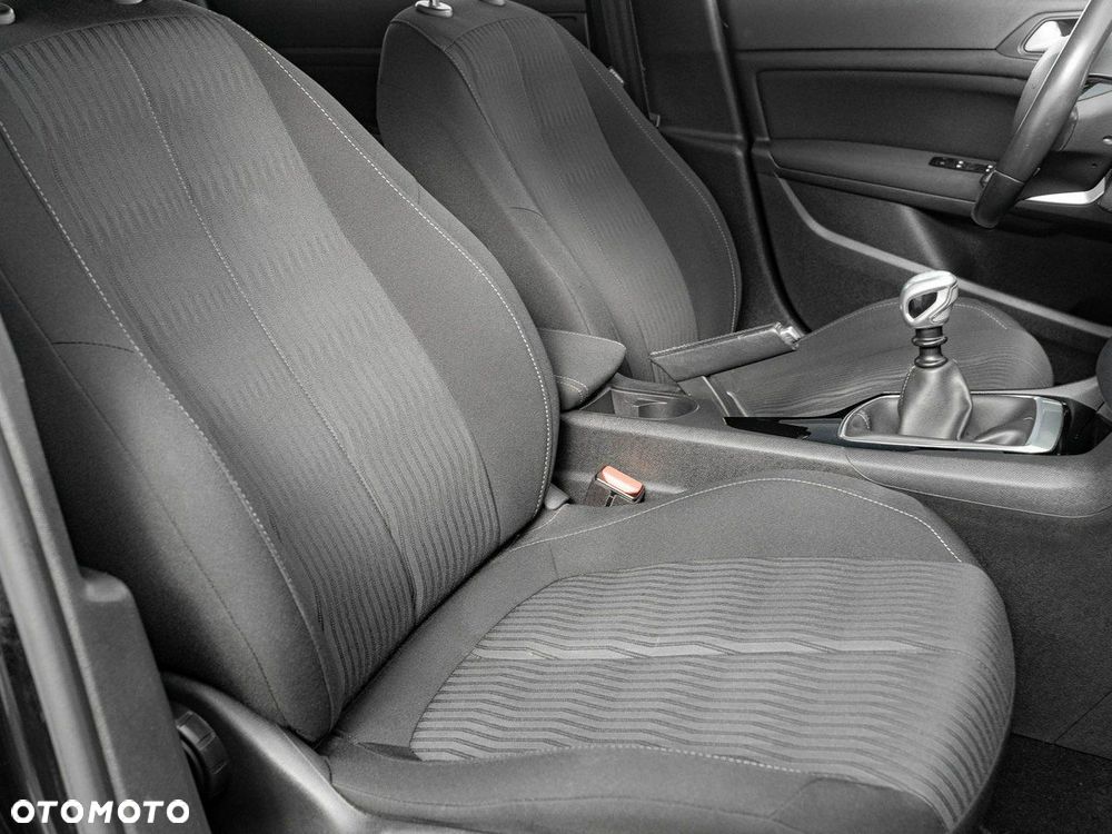 Peugeot 308 1.6 BlueHDi Allure S&S - 28