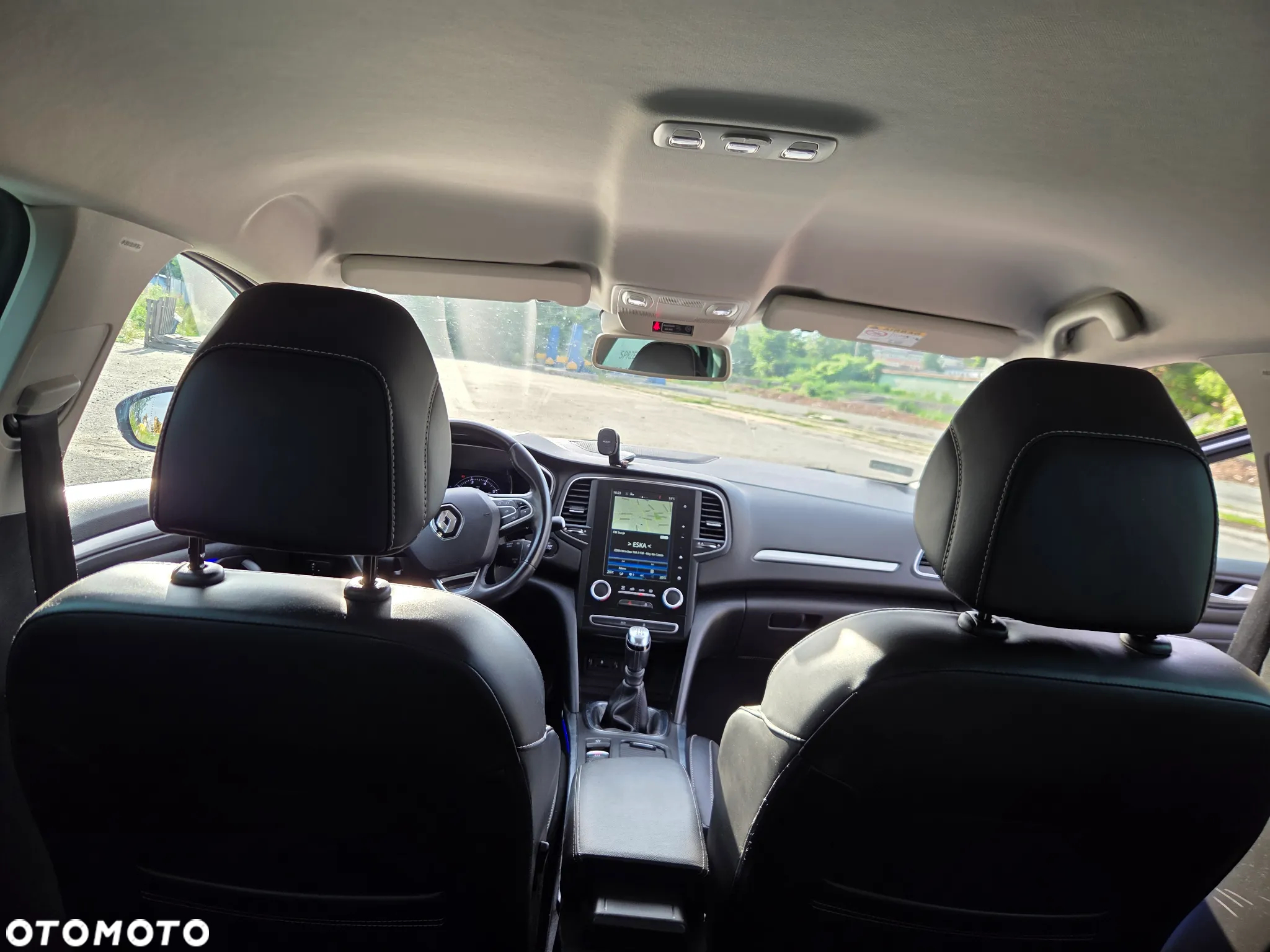 Renault Megane ENERGY TCe 130 INTENS - 13