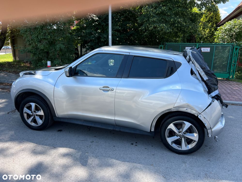 Nissan Juke 1.6 N-Connecta - 2