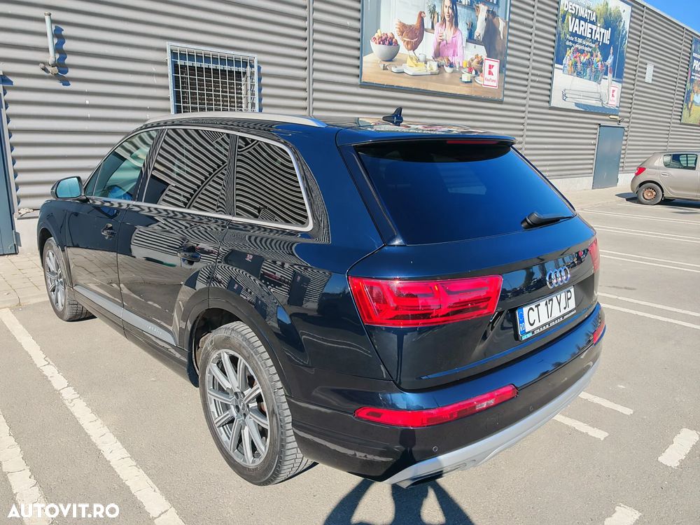 Audi Q7 3.0 TFSI Quattro Tip - 3