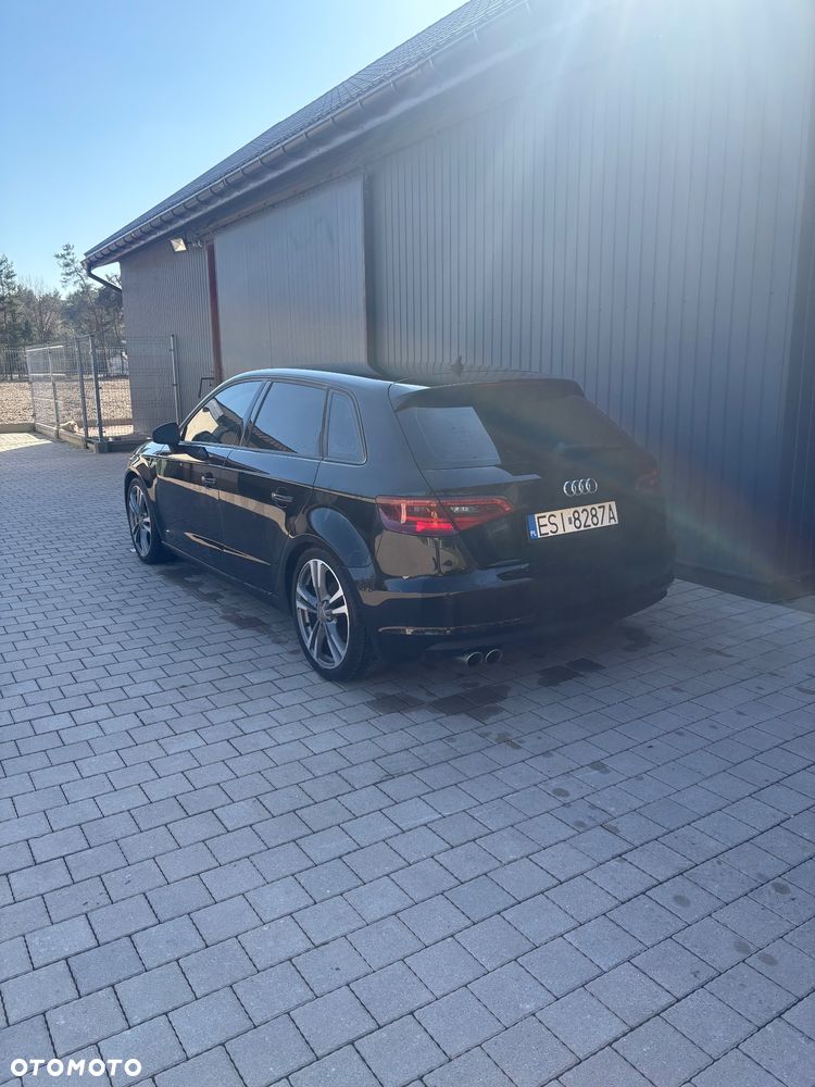 Audi A3 Sportback - 2