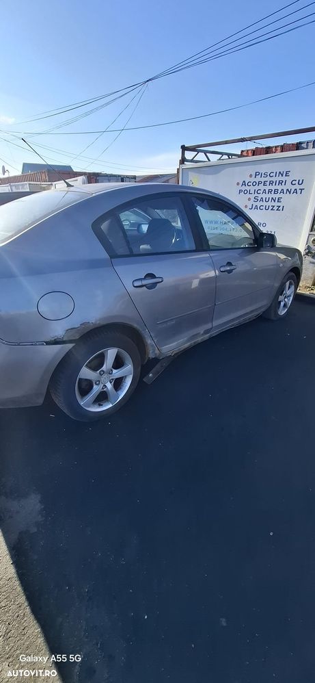 Dezmembrez Mazda 3 BK sedan limuzina - 9
