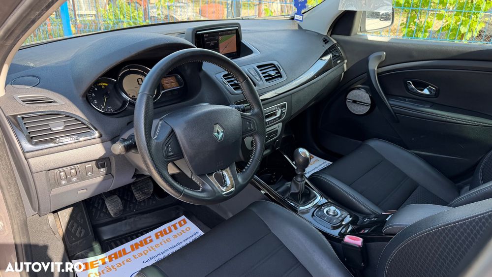 Renault Megane ENERGY dCi 110 Start & Stop Bose Edition - 7