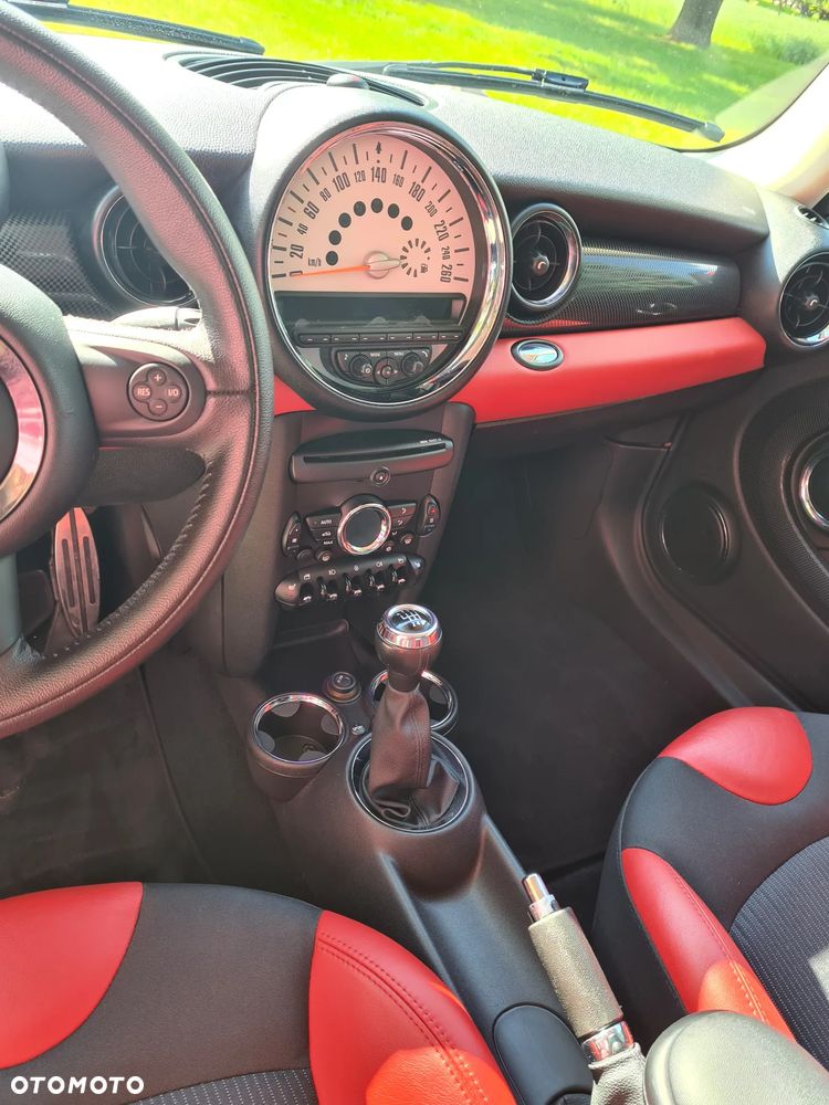 MINI Cooper S - 6