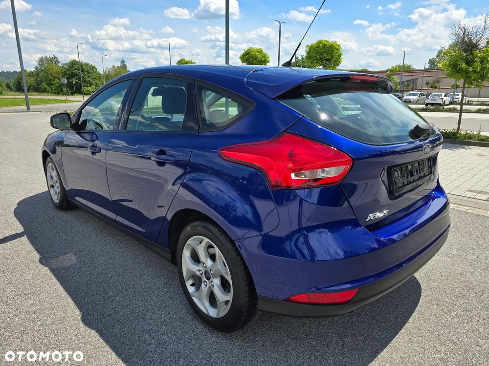 Ford Focus - 24