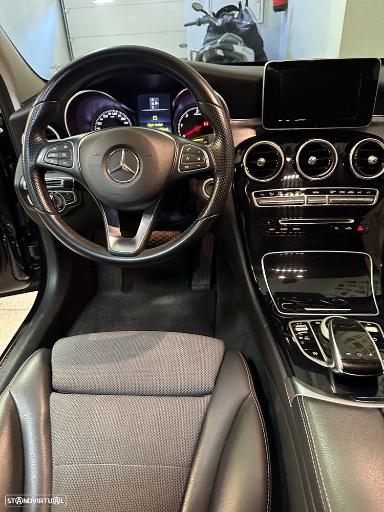 Mercedes-Benz C 250 (BlueTEC) d 4Matic Station 7G-TRONIC - 17