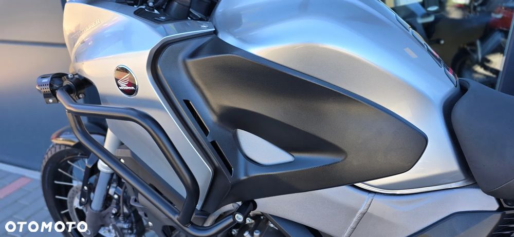 Honda VFR - 33