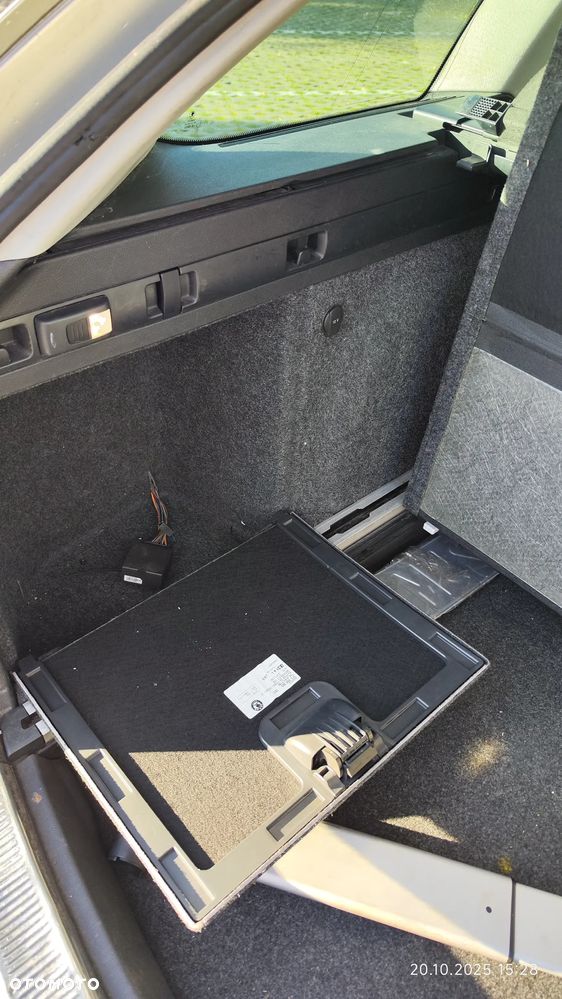 Skoda Superb Combi 2.0 TDI Ambition - 20