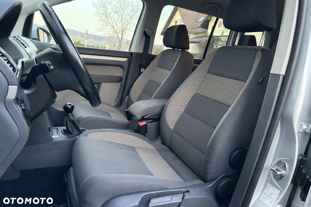 Volkswagen Touran 1.4 TSI Cup - 7