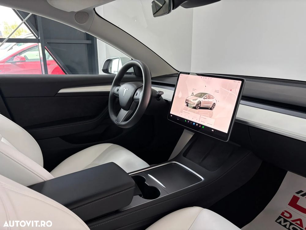 Tesla Model 3 Langstreckenbatterie Allradantrieb Dual Motor - 8