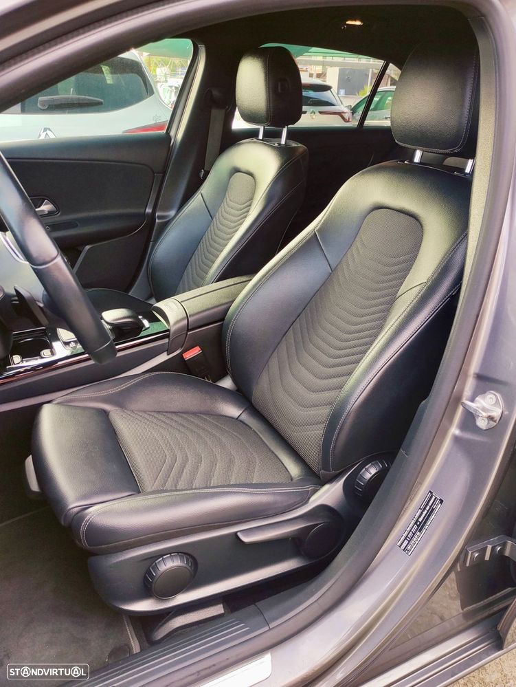 Mercedes-Benz A 250 e Style Plus - 17