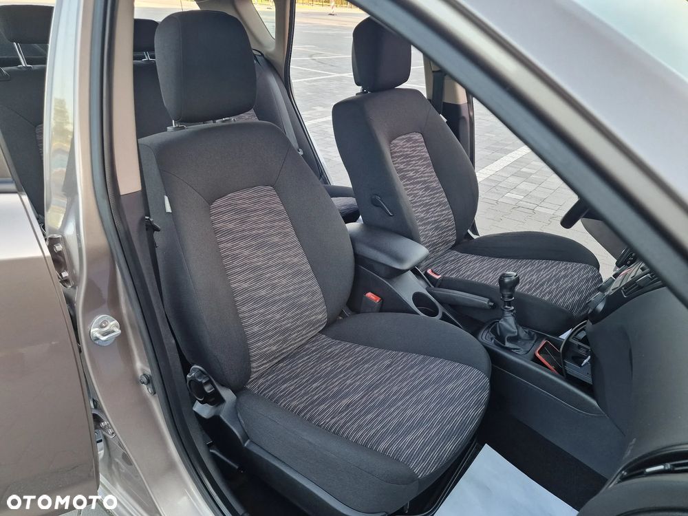 Kia Ceed - 19