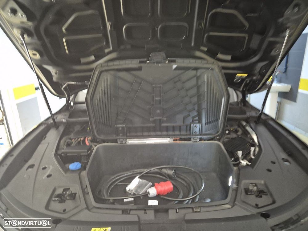 Audi e-tron 55 quattro - 11