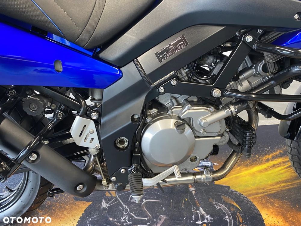 Suzuki V-STROM - 27
