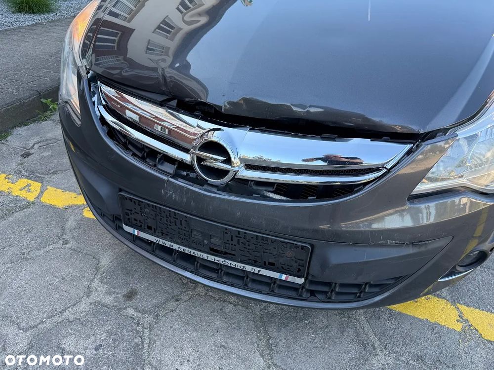 Opel Corsa 1.4 Cosmo - 12