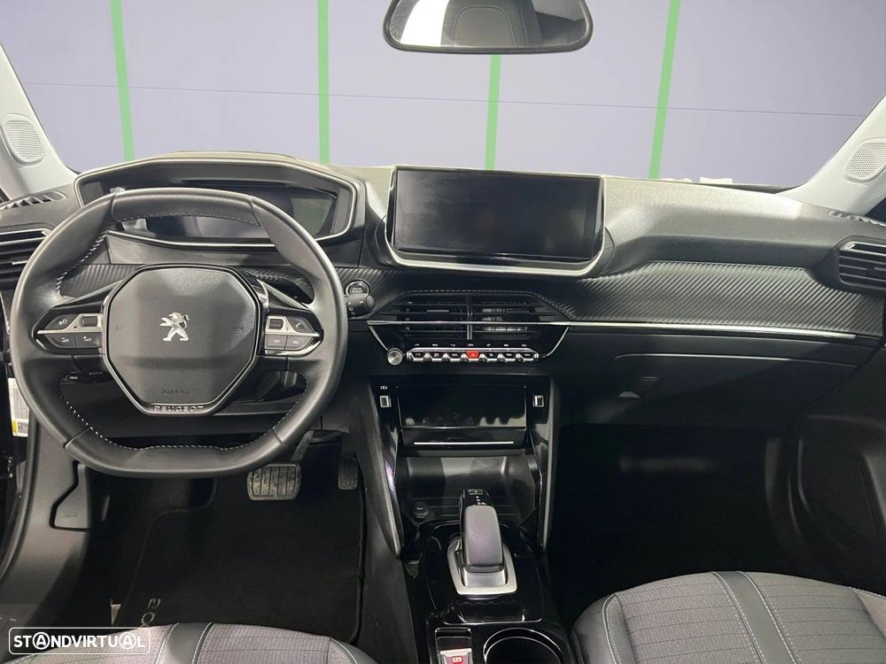 Peugeot e-2008 - 10