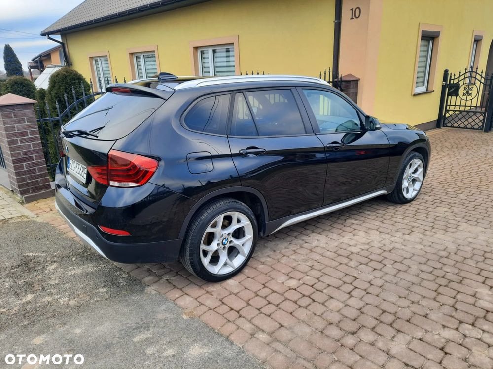 BMW X1 sDrive20d xLine - 18