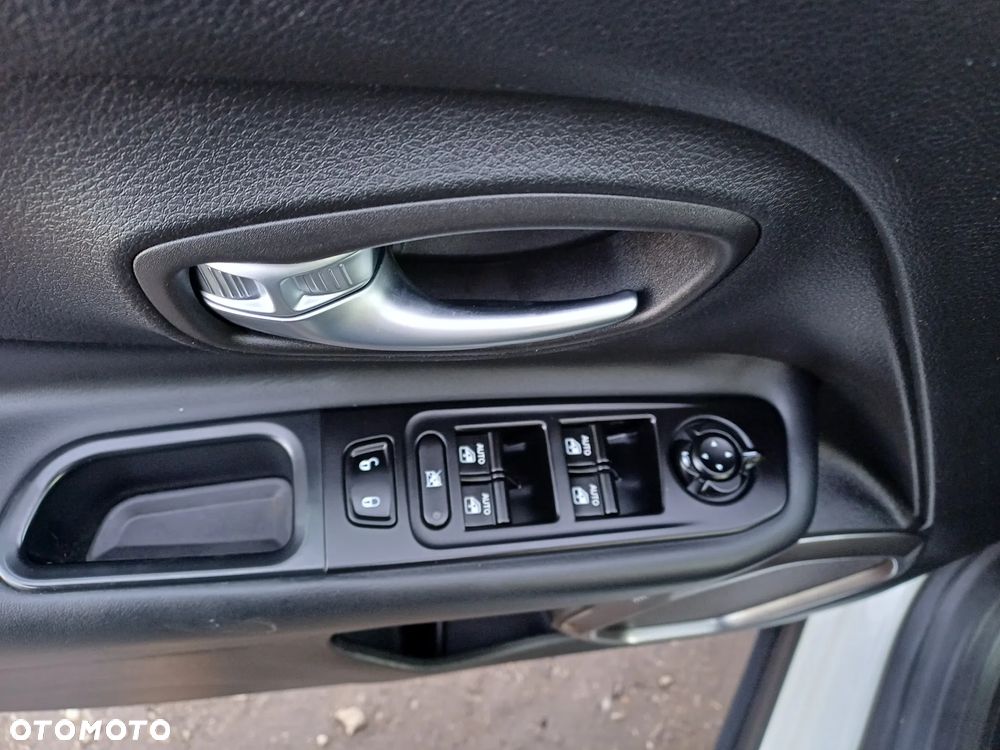 Jeep Renegade 1.4 MultiAir Limited FWD S&S - 18