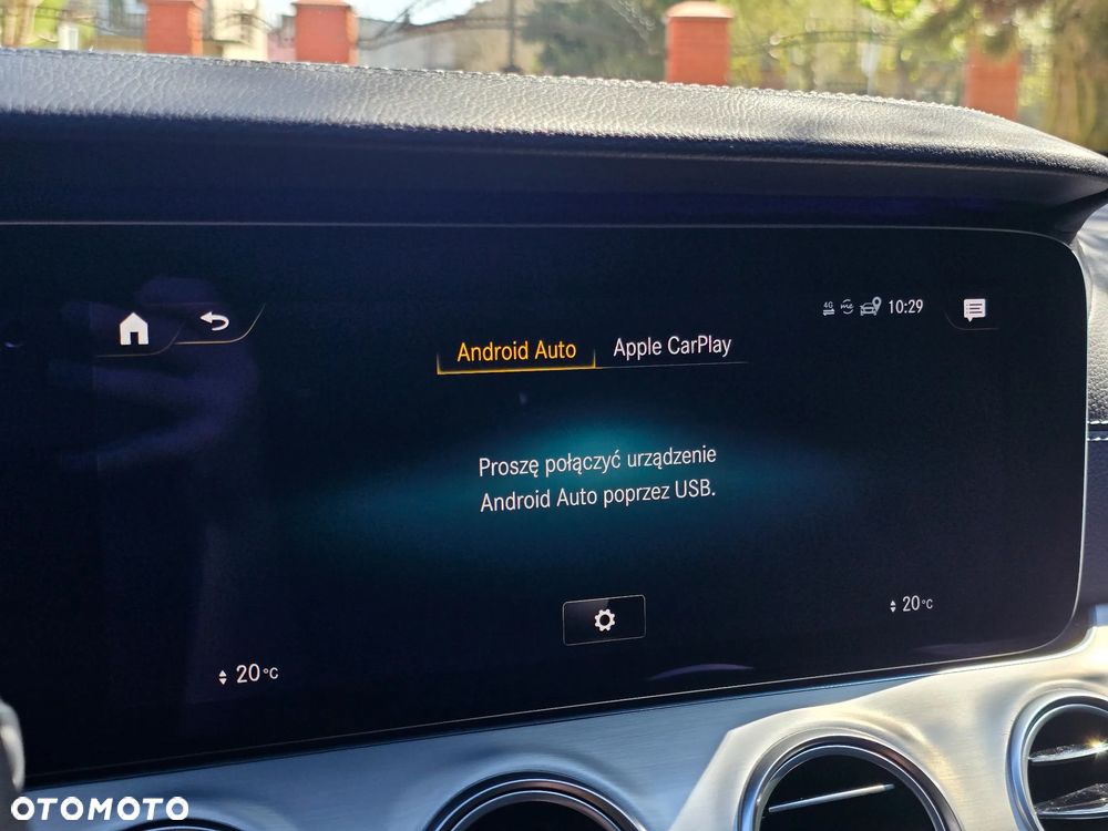 Mercedes-Benz Klasa E 220 d 4-Matic AMG - 29