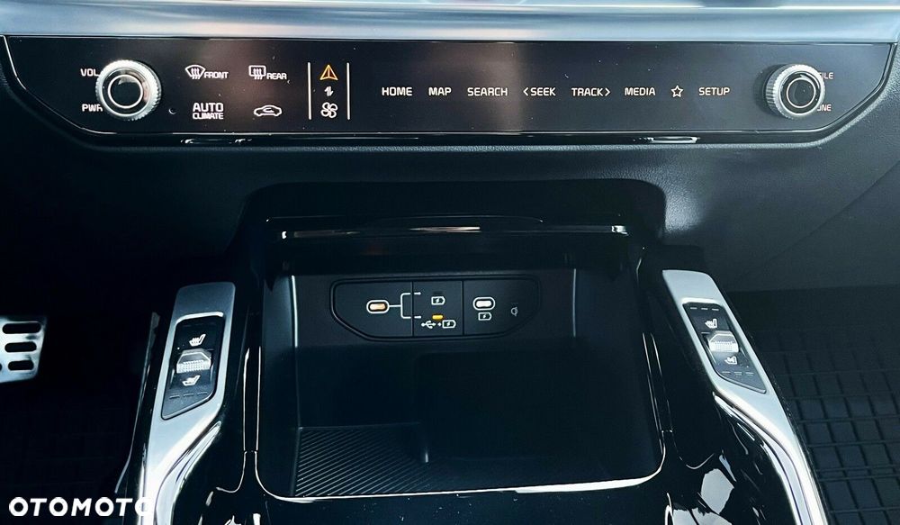 Kia Sorento 1.6 T-GDI HEV Prestige Line 6os - 28