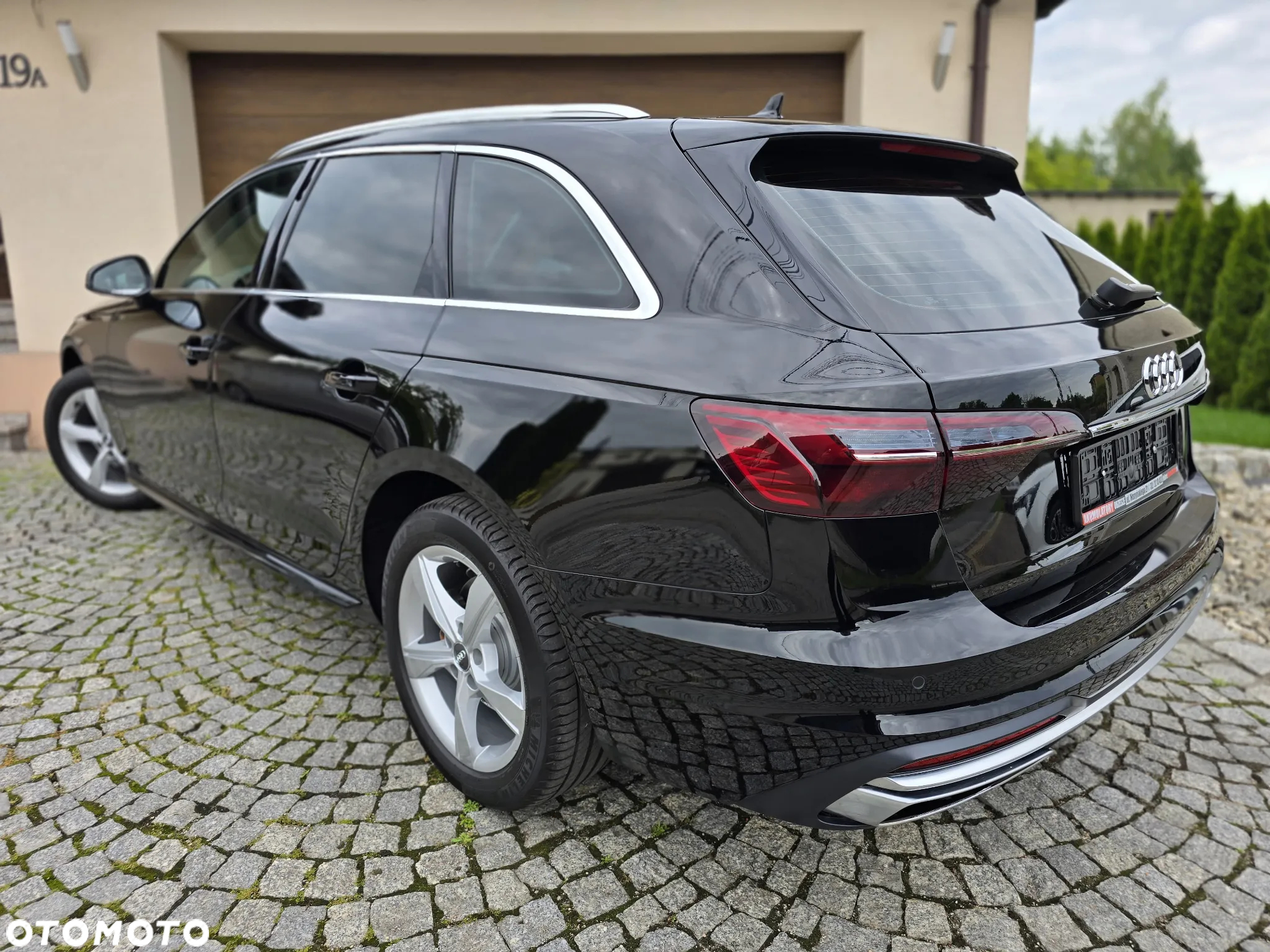 Audi A4 40 TDI Advanced S tronic - 9