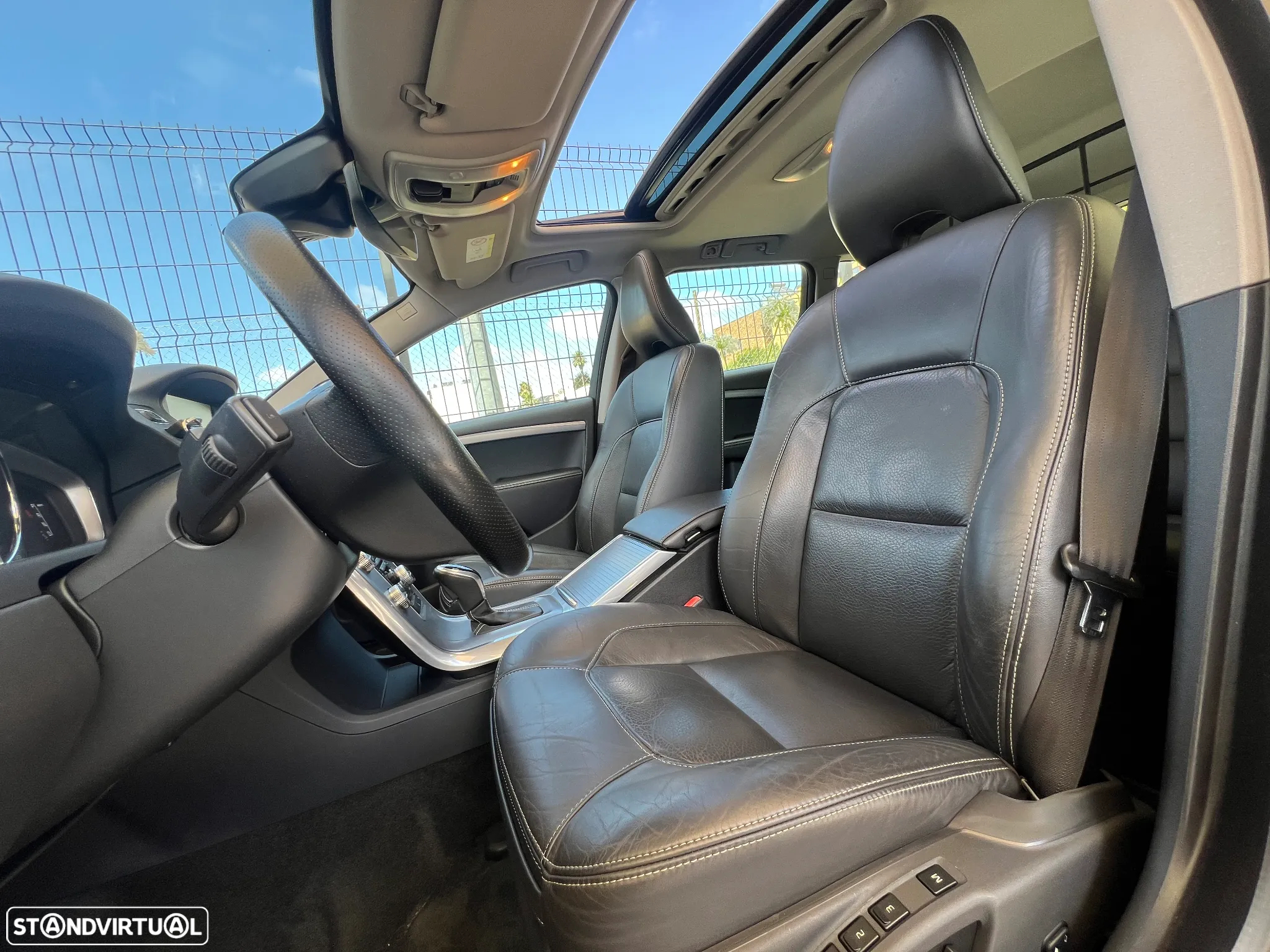 Volvo XC 70 2.0 D4 Summum Dynamic Geartronic - 15
