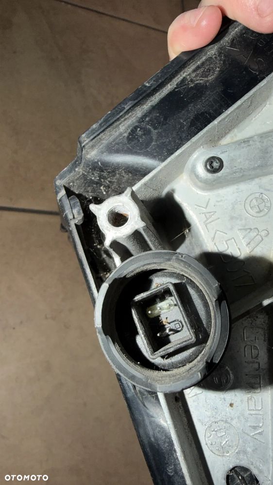 LUSTERKO BMW E87 LEWE EU 5 PIN 668 - 3