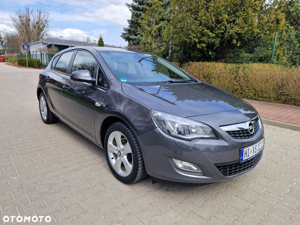Opel Astra - 16