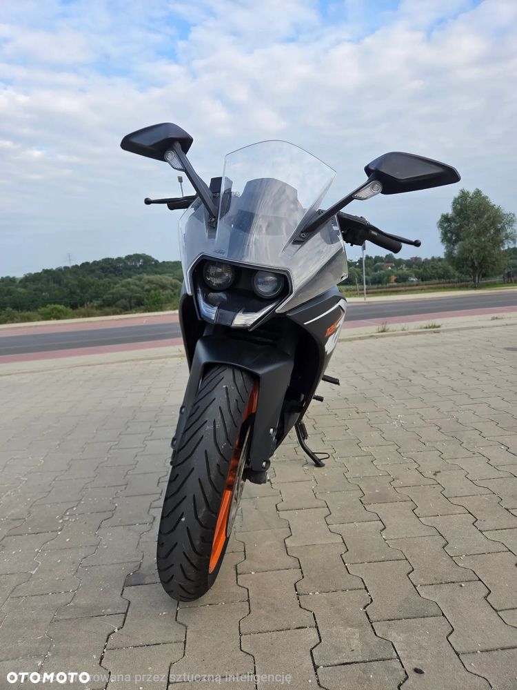 KTM RC 125 - 1