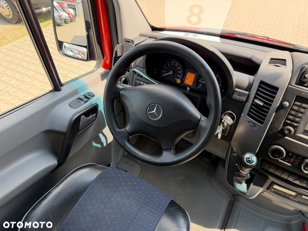 Mercedes-Benz Sprinter 516 - 22