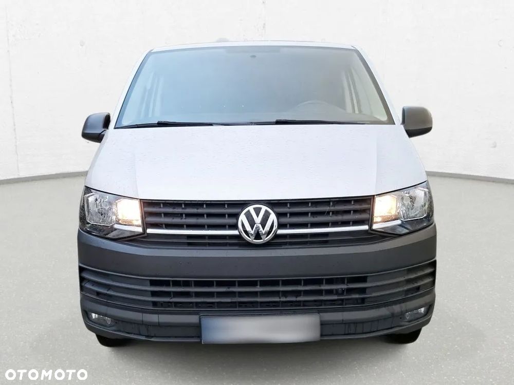 Volkswagen Transporter - 2