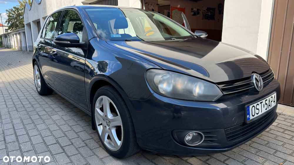 Volkswagen Golf 2010 photo 4