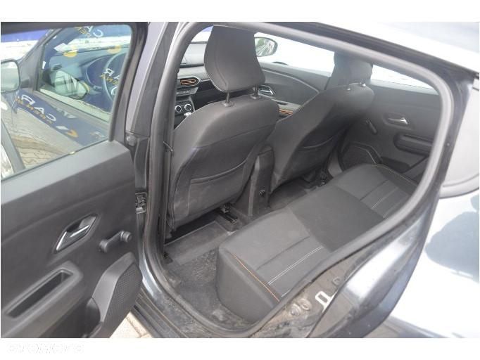 Dacia Sandero - 16