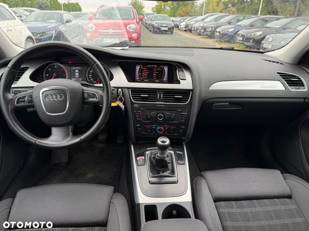 Audi A4 Limousine 2.0 TDI DPF quattro Attraction - 26