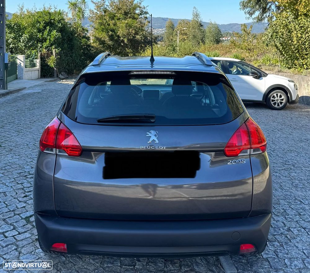 Peugeot 2008 - 3