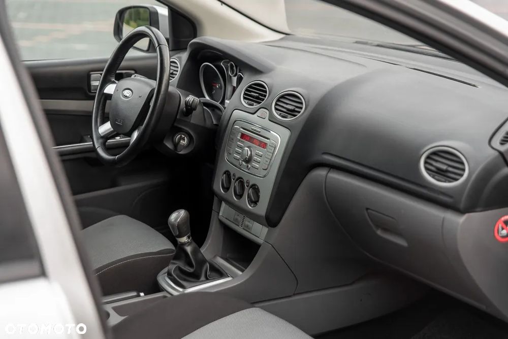 Ford Focus - 17