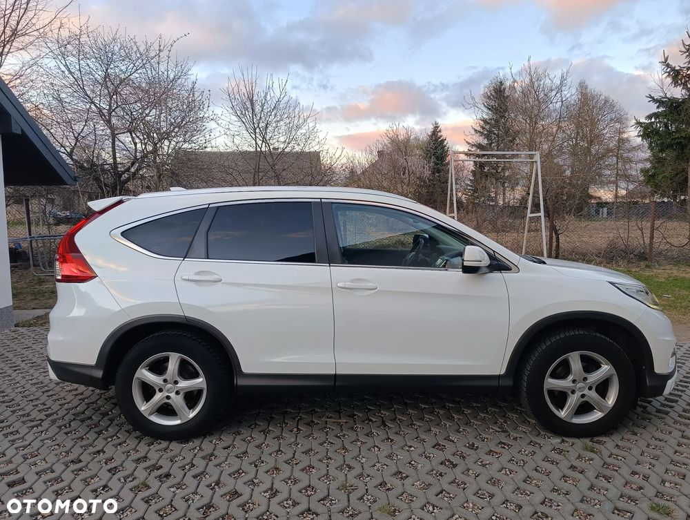 Honda CR-V 2.0i-VTEC 4WD Automatik Executive - 23