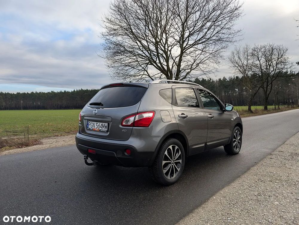 Nissan Qashqai 1.5 dCi TEKNA+ - 10